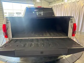 Ford F-150 2017 4x4 Platinum 4dr SuperCrew 5.5 ft. SB