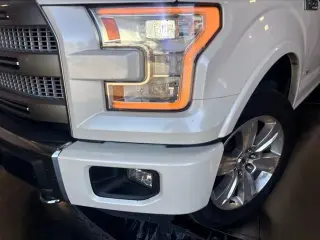 Ford F-150 2017 4x4 Platinum 4dr SuperCrew 5.5 ft. SB
