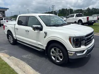 Ford F-150 2023 4x4 Lariat 4dr SuperCrew 5.5 ft. SB