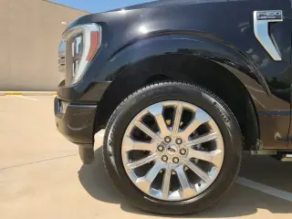 Ford F-150 2021 4x4 Limited 4p SuperCrew 5.5 ft CB