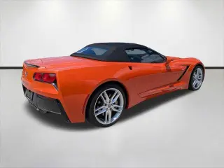 Chevrolet Corvette 2019 Stingray convertible de 2 puertas con 3LT