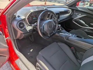 Chevrolet Camaro 2017 SS 2p Coupe con 1SS