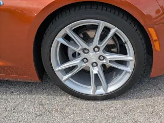 Chevrolet Camaro 2022 LT 2dr Coupe con 2LT
