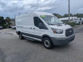 Van de carga Ford Transit 2018 250 3 puertas LWB techo medio con puerta deslizante del lado del pasajero