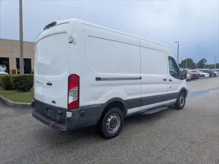 Van de carga Ford Transit 2018 250 3 puertas LWB techo medio con puerta deslizante del lado del pasajero