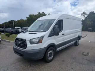 Van de carga Ford Transit 2018 250 3 puertas LWB techo medio con puerta deslizante del lado del pasajero