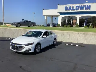 Chevrolet Malibu 2023 LT Sedán de 4 puertas con paquete 1LT