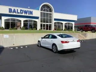 Chevrolet Malibu 2023 LT Sedán de 4 puertas con paquete 1LT
