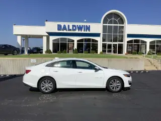 Chevrolet Malibu 2023 LT Sedán de 4 puertas con paquete 1LT