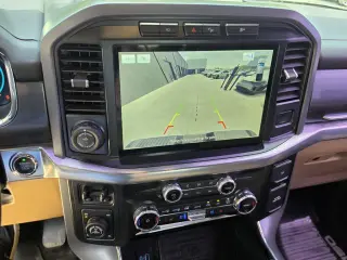 Ford F-150 2022 4x4 Lariat 4p SuperCrew 6.5 ft. CB