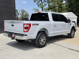 Ford F-150 2022 4x4 Lariat 4p SuperCrew 6.5 ft. CB