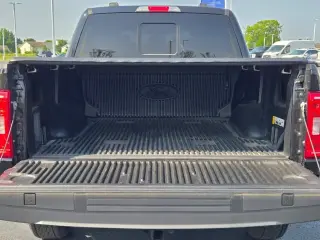 Ford F-150 2023 4x4 XLT 4dr SuperCrew 5.5 ft. SB