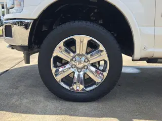 Ford F-150 2019 4x4 King Ranch 4dr SuperCrew 5.5 ft. SB