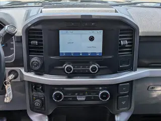 Ford F-150 2022 4x4 XLT 4 puertas SuperCrew caja de 5,5 pies SB