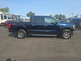Ford F-150 2022 4x4 Lariat 4dr SuperCrew 5.5 ft. SB