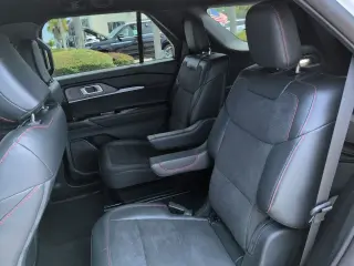 Ford Explorer 2025 AWD ST SUV de 4 puertas