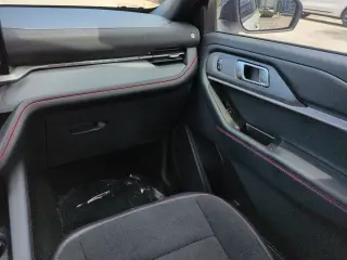 Ford Explorer 2025 AWD ST SUV de 4 puertas