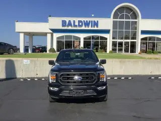 Ford F-150 2022 4x4 XLT 4 puertas SuperCrew Lonchera de 5,5 pies