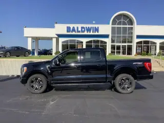 Ford F-150 2022 4x4 XLT 4 puertas SuperCrew Lonchera de 5,5 pies