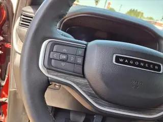 Jeep Wagoneer 2024 4x4 Series III 4dr SUV