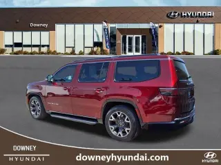 Jeep Wagoneer 2024 4x4 Series III 4dr SUV