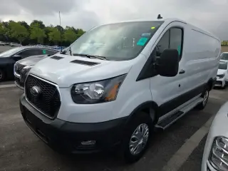 Ford Transit 2025 250 3dr SWB Techo de Lado Bajo Carga