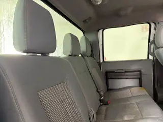 Ford F-250 Super Duty 2012 4x4 XL 4dr Cab de 6.8 pies de largo Pickup