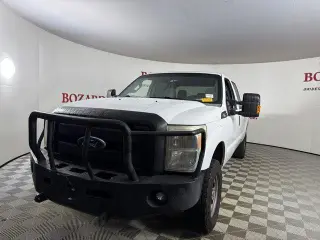 Ford F-250 Super Duty 2012 4x4 XL 4dr Cab de 6.8 pies de largo Pickup