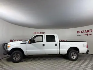 Ford F-250 Super Duty 2012 4x4 XL 4dr Cab de 6.8 pies de largo Pickup