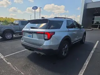 Ford Explorer 2025 AWD Active 4dr SUV