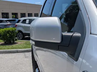 Ford F-150 2018 4x4 Lariat 4dr SuperCrew con 5.5 ft. SB.