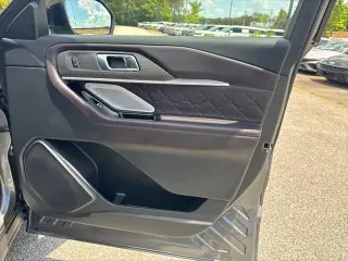 Ford Explorer 2026 AWD Platinum 4dr SUV