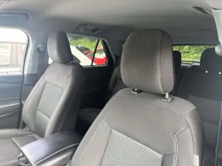 Ford Explorer 2023 AWD XLT 4dr SUV