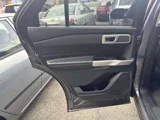 Ford Explorer 2023 AWD XLT 4dr SUV