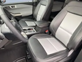 Ford Explorer 2023 AWD XLT 4dr SUV