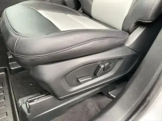 Ford Explorer 2023 AWD XLT 4dr SUV
