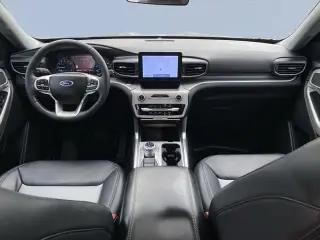 Ford Explorer 2023 AWD XLT 4dr SUV