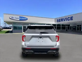 Ford Explorer 2023 AWD XLT 4dr SUV