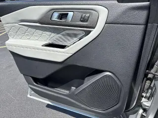 Ford Explorer 2025 Platinum 4dr SUV
