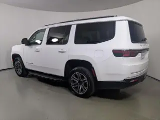 Jeep Wagoneer 2024 4x2 Series II 4dr SUV