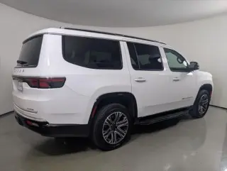 Jeep Wagoneer 2024 4x2 Series II 4dr SUV