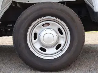 Ford F-250 Super Duty 2023 4x4 XL 4 puertas SuperCab batea de 6.8 pies