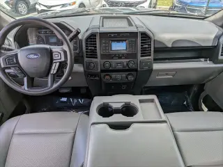 Ford F-250 Super Duty 2022 4x4 XL 4 puertas SuperCab 6.8 pies. SB Pickup