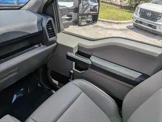 Ford F-250 Super Duty 2022 4x4 XL 4 puertas SuperCab 6.8 pies. SB Pickup