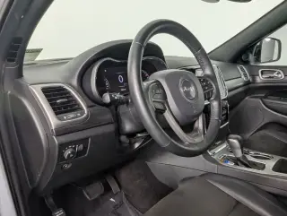 Jeep Grand Cherokee 2019 4x2 Altitude 4dr SUV