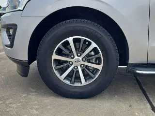 Ford Expedition 2019 4x2 XLT 4dr SUV