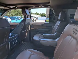 Ford Expedition 2022 4x4 King Ranch SUV 4 puertas