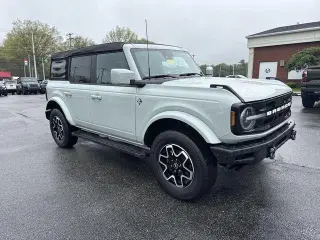 Ford Bronco 2024 4x4 Outer Banks 4p SUV