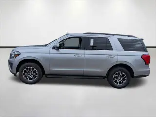 Ford Expedition 2024 4x2 XLT 4p SUV