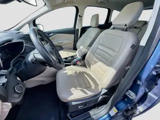 Ford C-MAX Híbrido 2018 Titanium 4p Vagón
